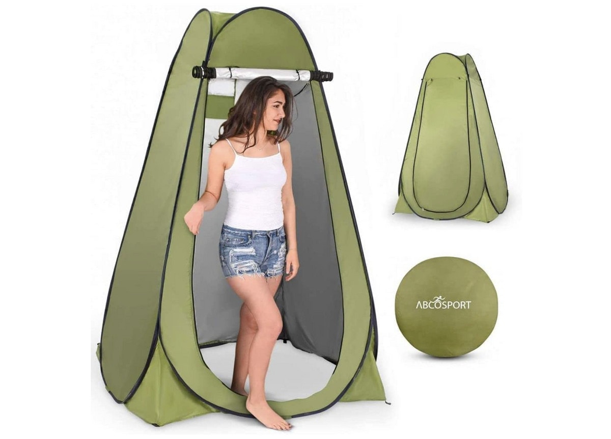 Pop up privacy tent